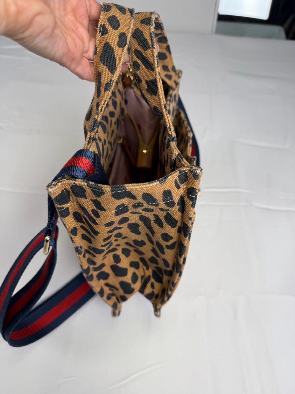 Stella & Dot Mini Leopard / Animal Print Crossbody bag !! - Picture 3 of 14